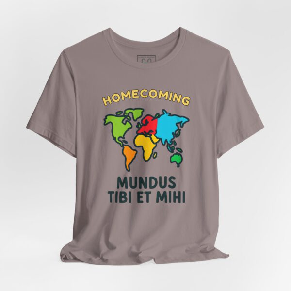 World Homecoming Map Unisex Tee, Mundus Tibi et Mihi Latin Quote T-Shirt, Global Connection Shirt, Unity Gift, Wanderlust Apparel, Colorful